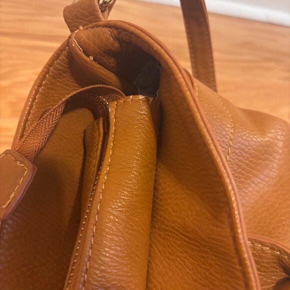 Urban Originals Blue Moon Slim Tote Polyurethane - Tan - Picture 9 of 10